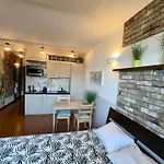 Apartment Stylowe Z Parkingiem - 3 Minuty Od Dworca & Galerii Krakowskiej Krakau